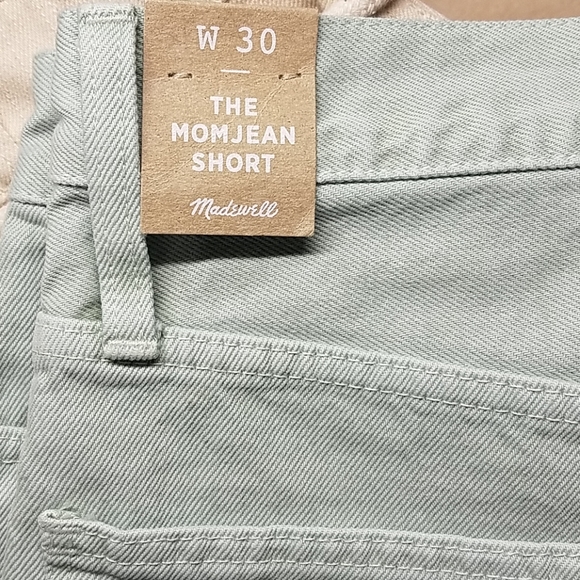 Madewell Denim High-Rise Momjean Short - Picture 3 of 6